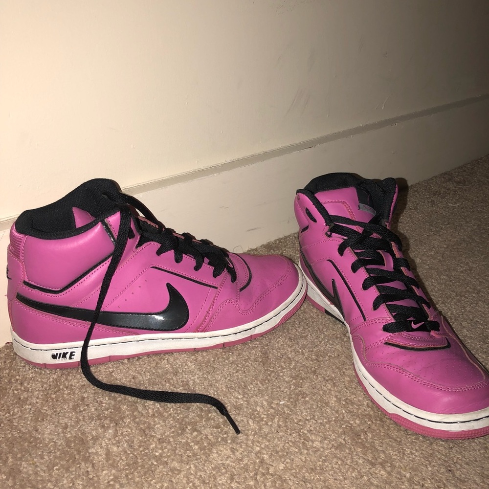 Nike high top sneakers